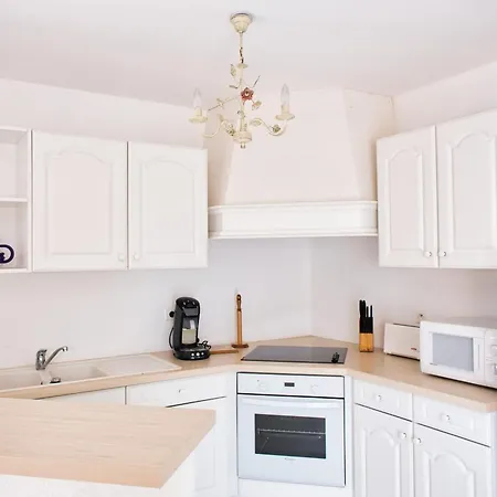 70 M Comfortable House In Holiday home *